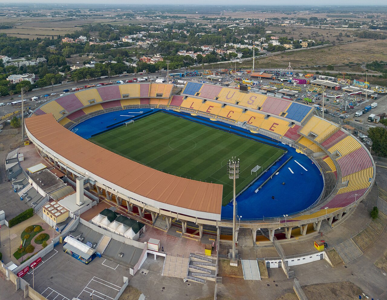 Stadio Via del Mare, Lecce